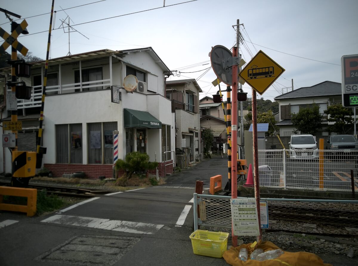 Flashbackで撮影した踏切