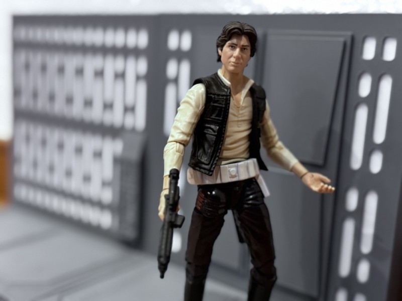 スターウォーズ風の背景付き台座