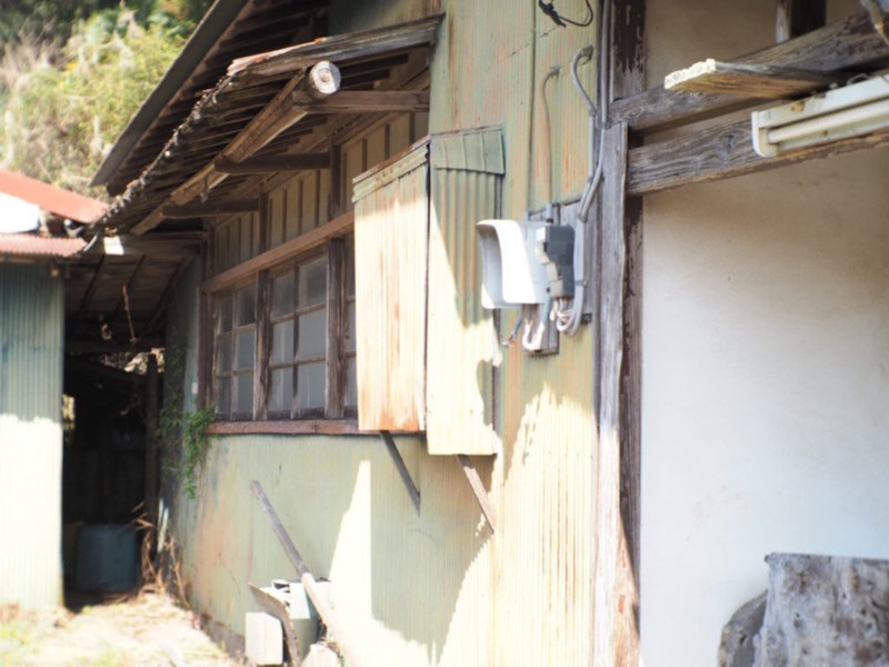 小湊鐵道の近くの空き家