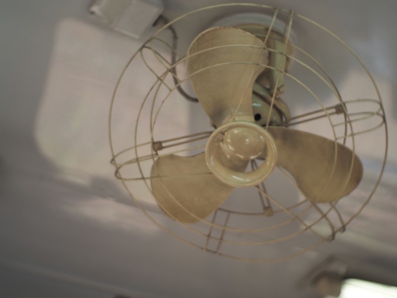 小湊鉄道の扇風機