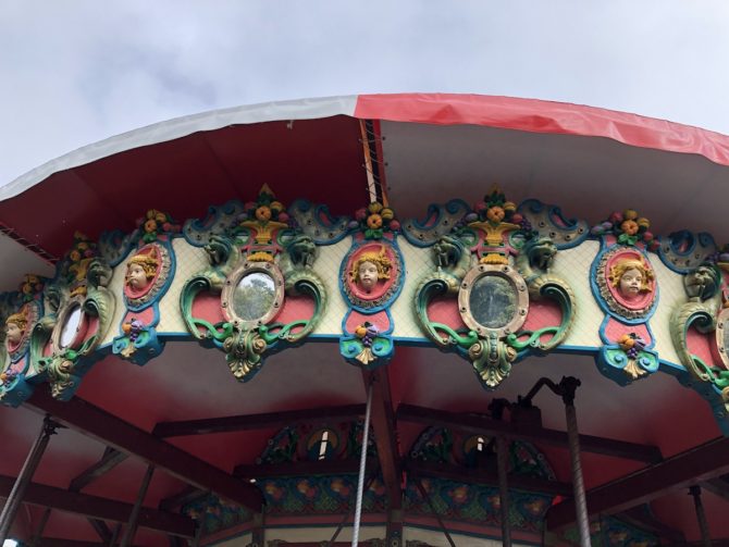 伊豆アニマルキングダム メリーゴーランド