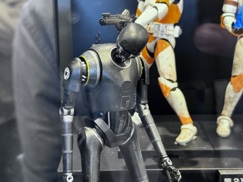 ランドマークプラザ5Fスターウォーズ模型展示｜K2-SO