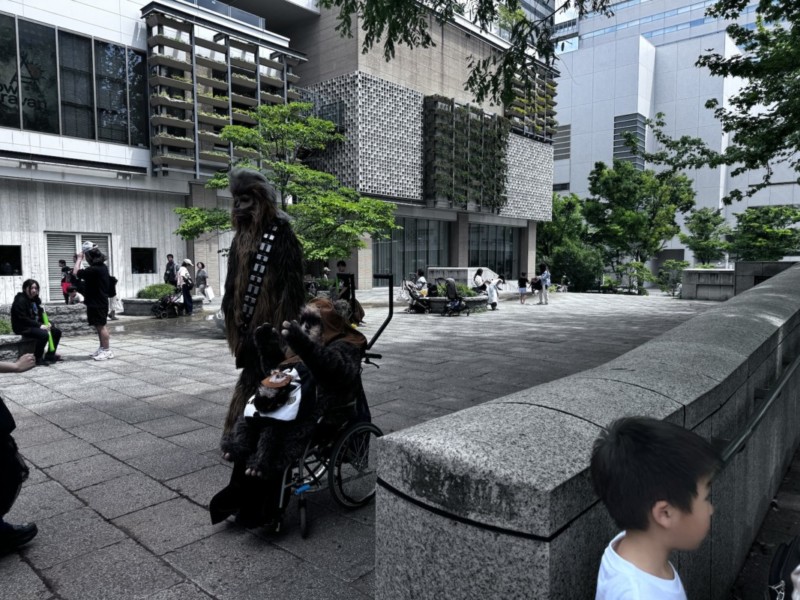 チューイとウィケットのコスプレ