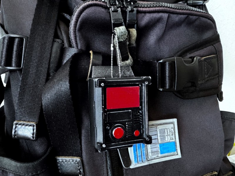 サウンドコムリンク：ボールチェーンで付けたイメージ