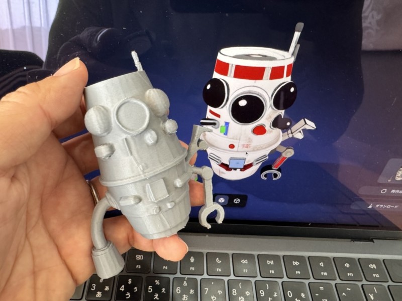 オリジナルドロイドを3Dプリンターで出力してみた画像
