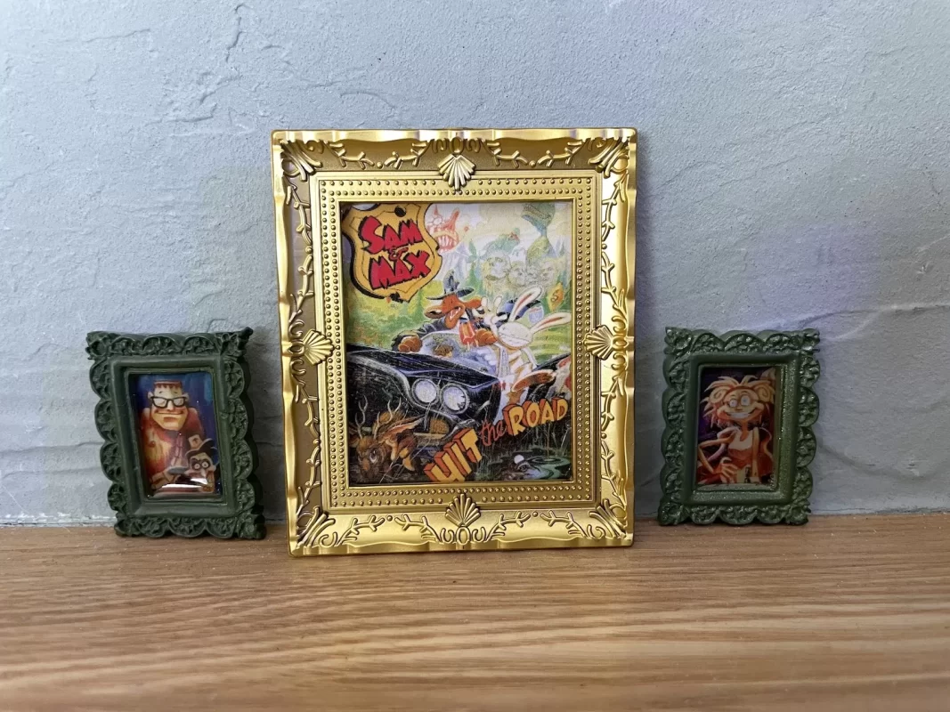 ミニチュア額縁のカスタマイズ