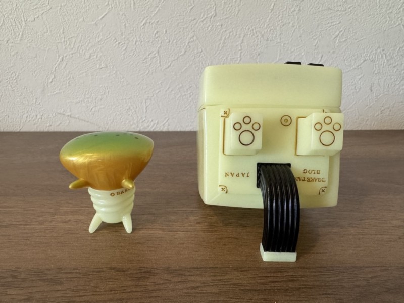 バケタン2号蓄光 下から　