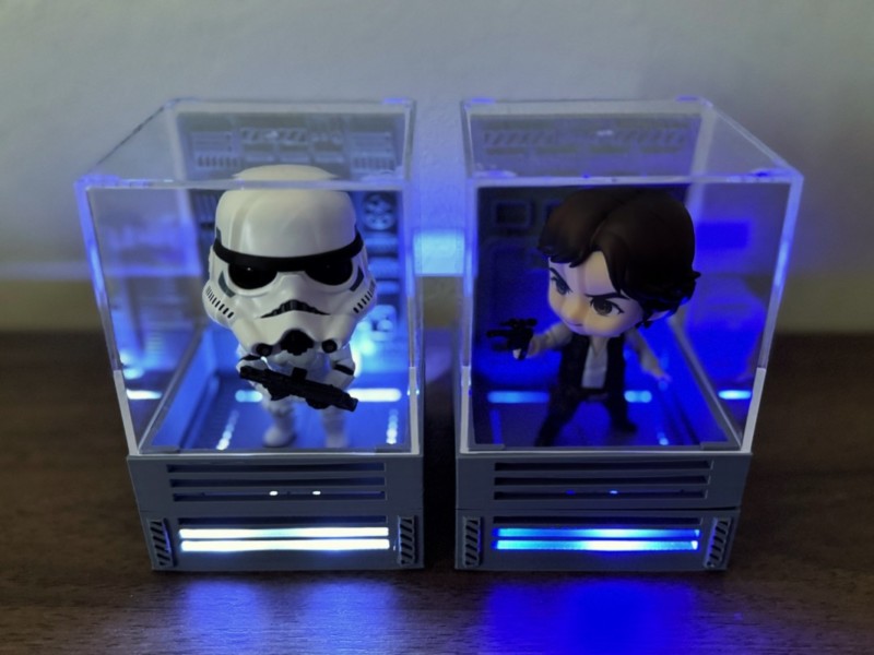 キューブボックスをライトアップした作例