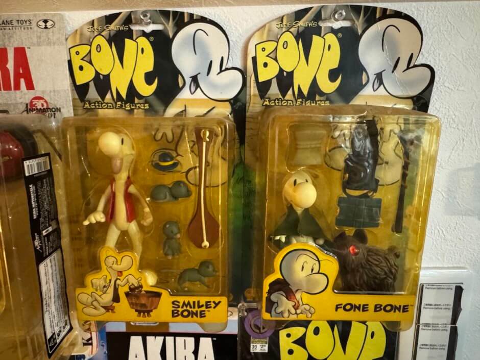 屋根裏コレクション｜BONE海外のフィギュア