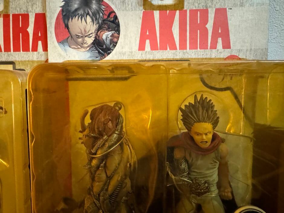 屋根裏コレクション｜AKIRA哲夫フィギュア