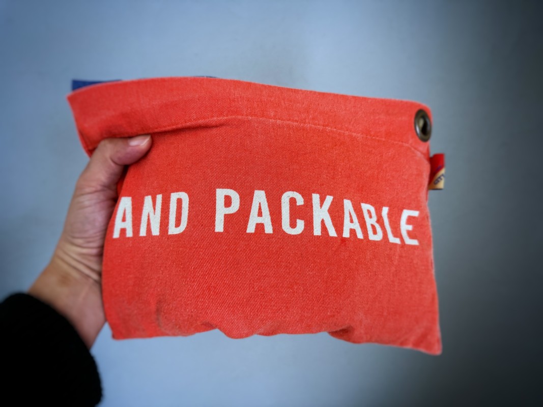 アンドパッカブルエプロン