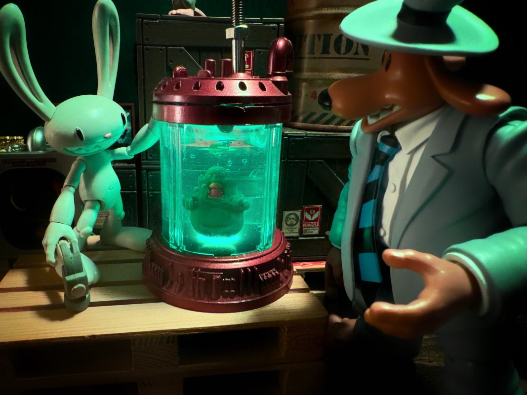 SAM&MAX Figure