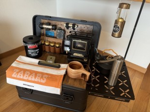 アルミコンテナのカスタマイズ