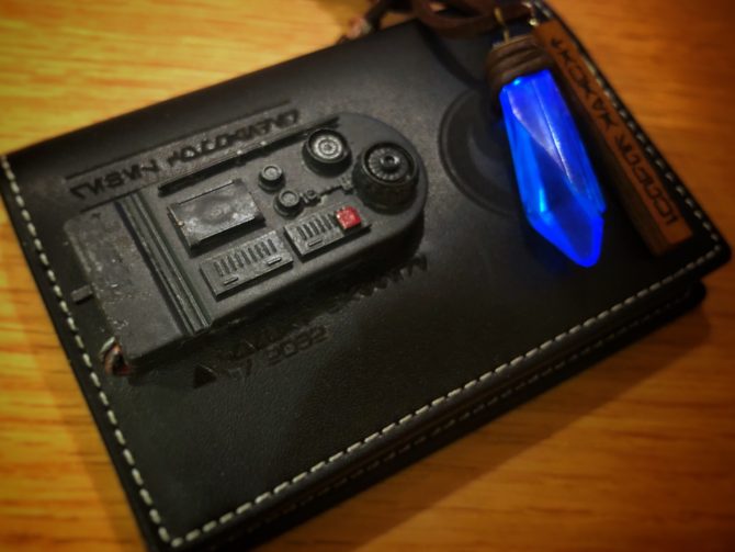 スターウォーズ クリスタルが光るパスケース