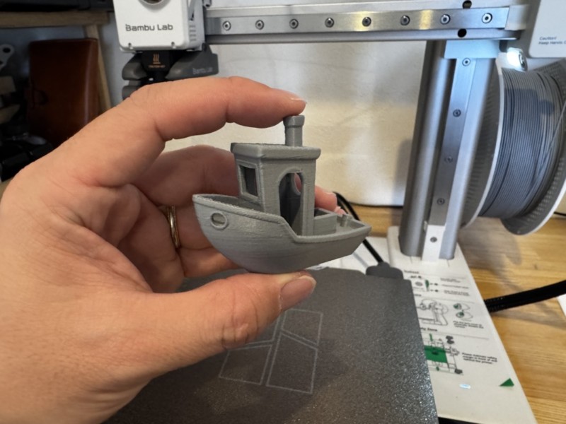 3Dプリンター Bambu lab A1 miniで出力したベンチマークボート