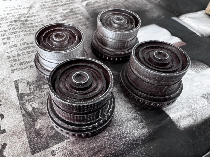 スターウォーズ風制御ボルトピンバッジ