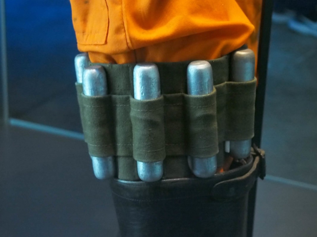 X-WINGパイロット コスチューム 足