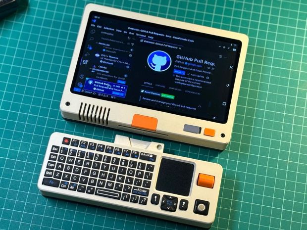 Raspberry Pi 5を搭載したポータブルミニコンピューター「Pilet」