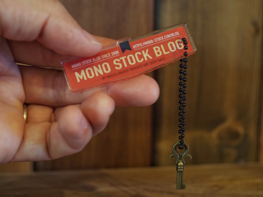 アクリルキーホルダー