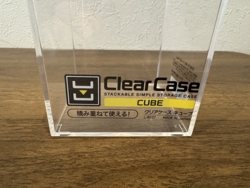 セリアで購入できるクリアキューブケース